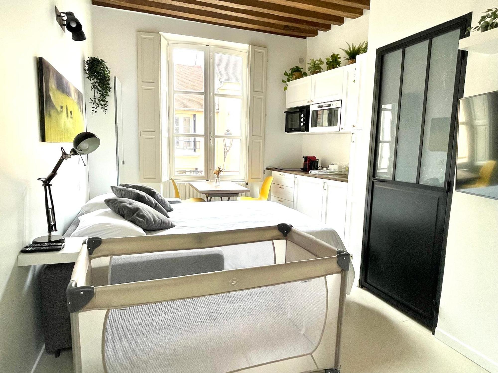 Studio Renove Et Tres Fonctionnel, Marly-Le-Roi Kültér fotó
