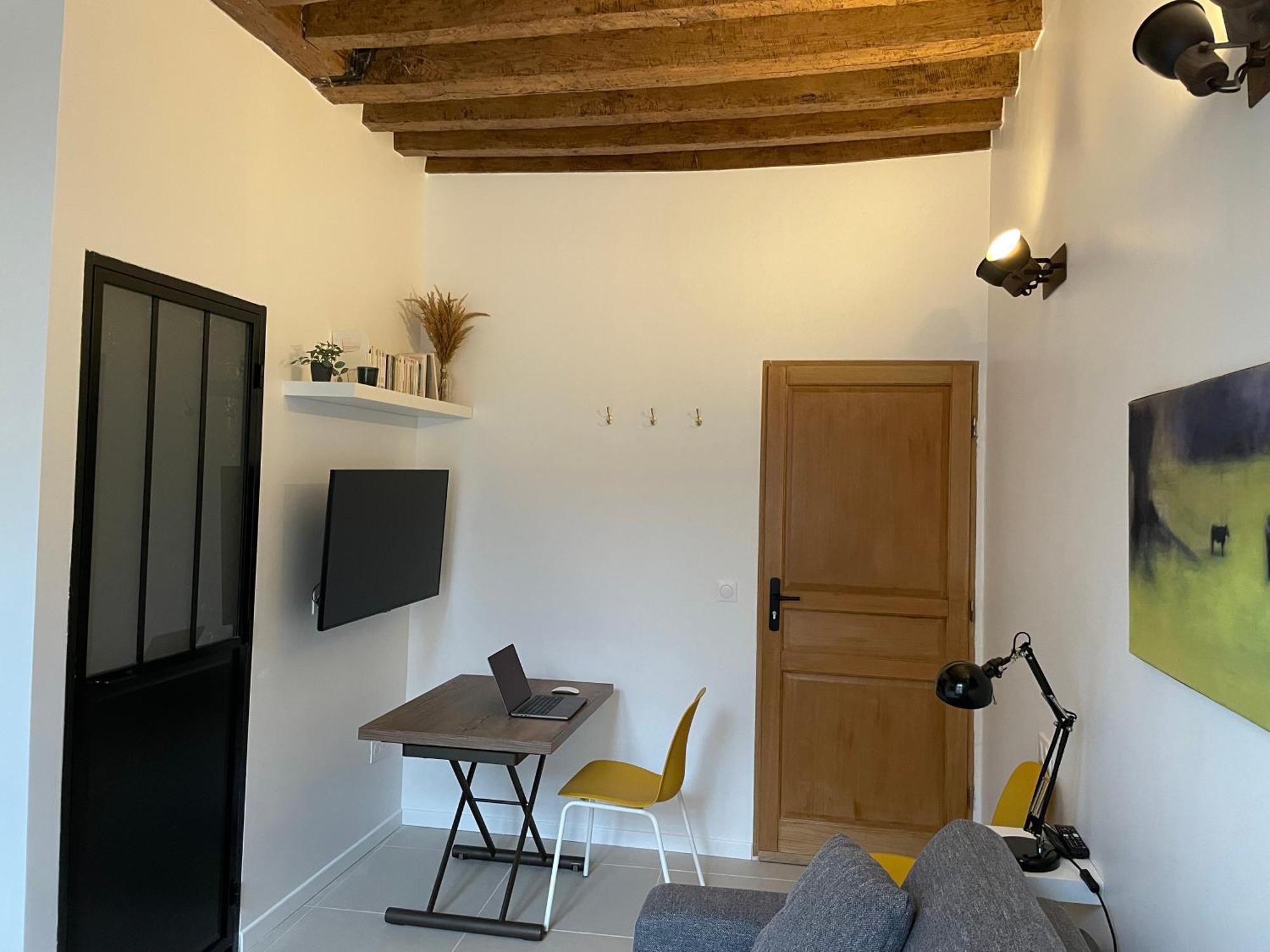 Studio Renove Et Tres Fonctionnel, Marly-Le-Roi Kültér fotó